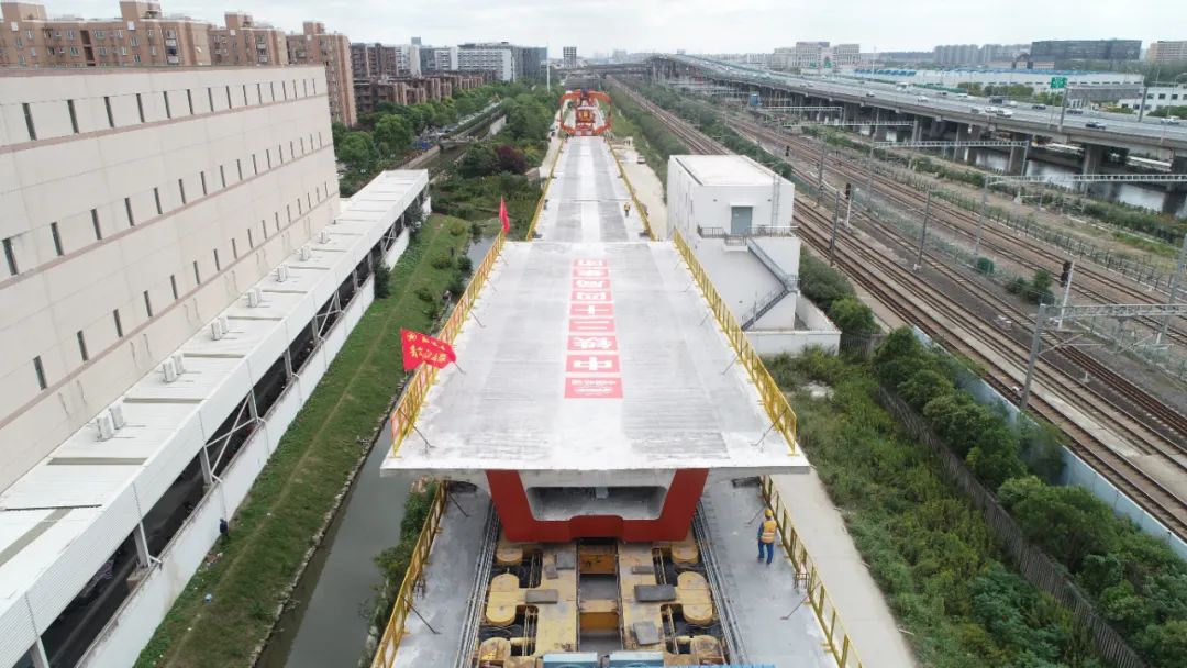 [全站置頂]上海首條新建市域鐵路“機場聯絡線”1標全線架梁完成